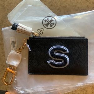 NEW Tory Burch pebbled leather cardholder keychain